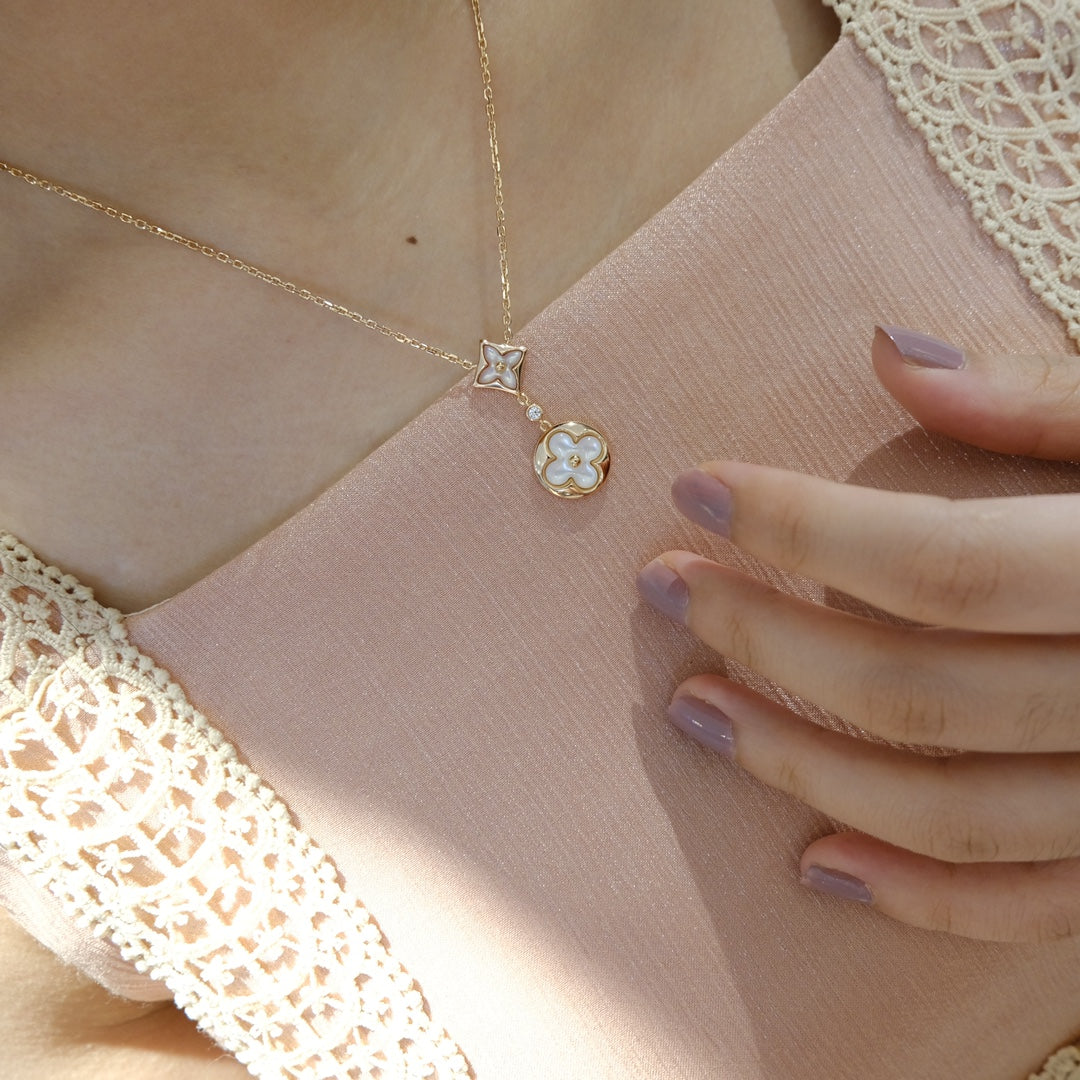 ¡®Glow Jewelry¡¯STAR AND SUN WHITE MOP 2 MOTIF PINK GOLD NECKLACE