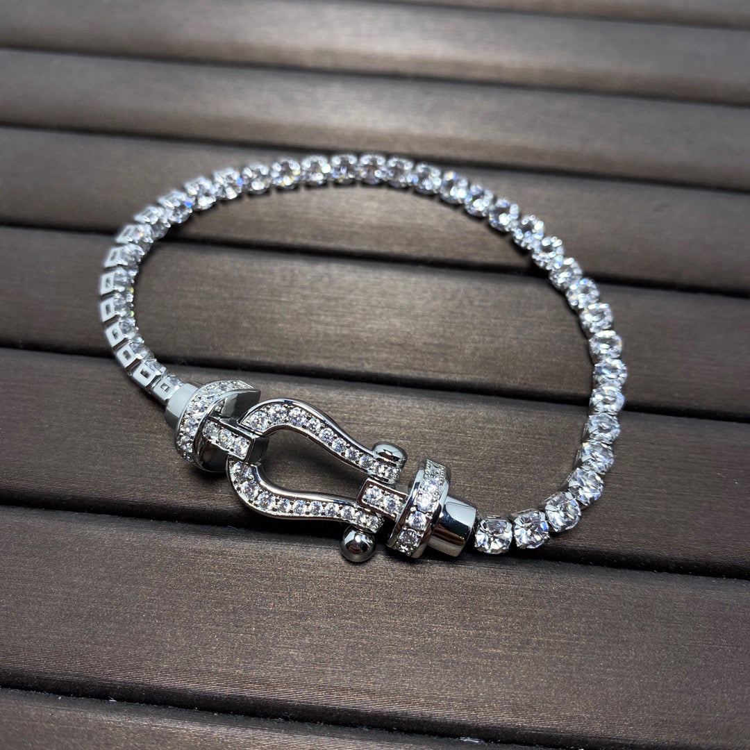 ¡®Glow Jewelry¡¯FORCE HORSESHOE DIAMOND TENNIS BRACELET