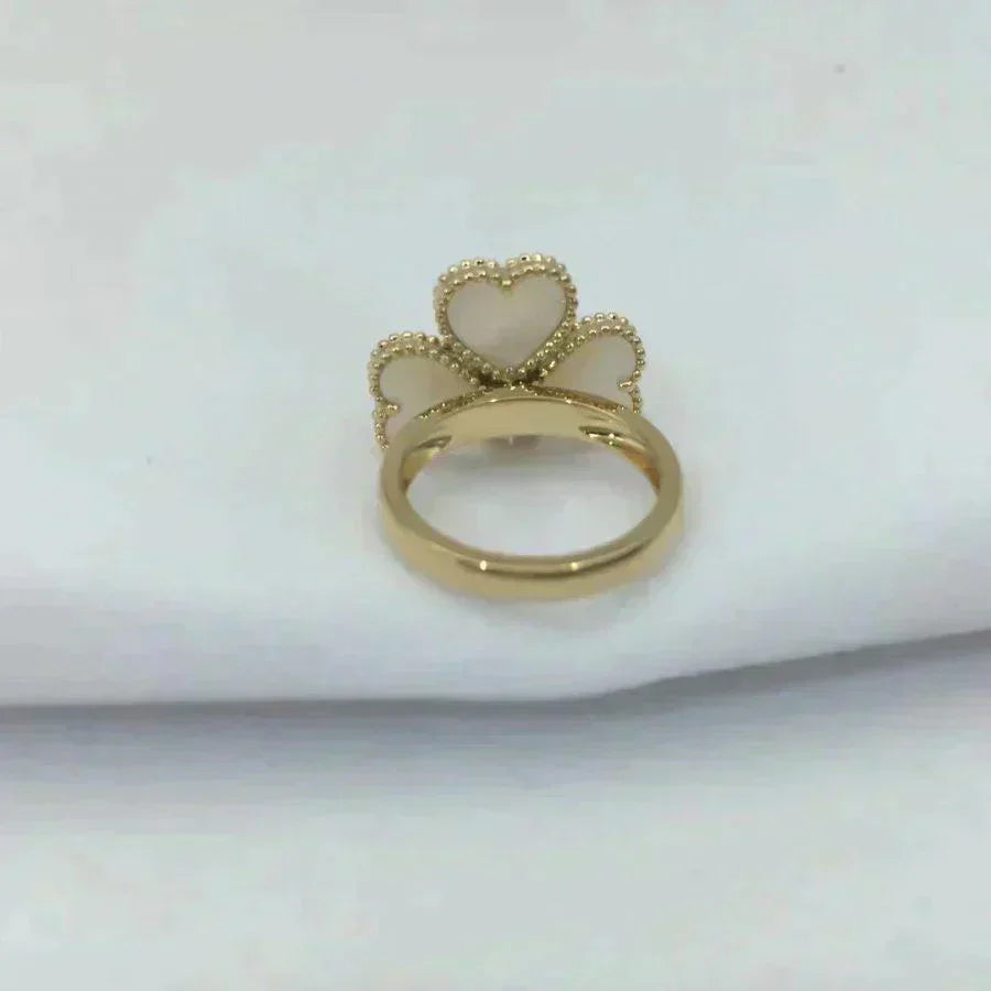 ¡®Glow Jewelry¡¯SWEET CLOVER WHITE MOP RING