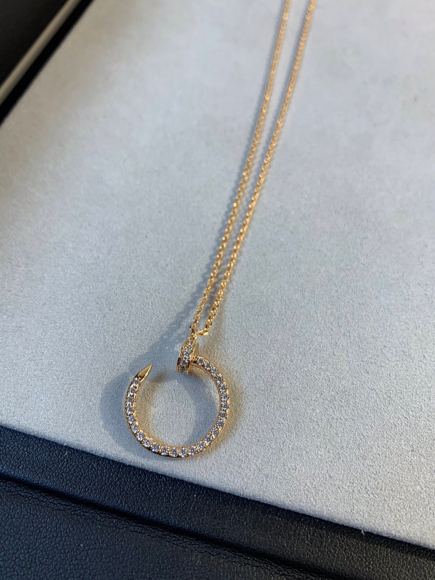 [Glow Jewelry]JUSTE NECKLACE PINK GOLD DIAMONDS