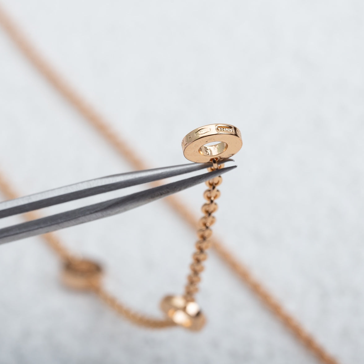 [Glow Jewelry]PARENTESI NECKLACE PINK GOLD