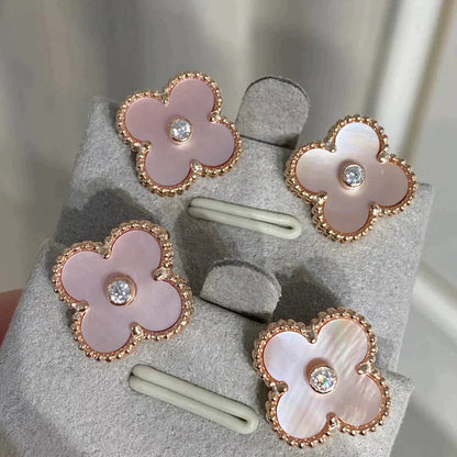 [Glow Jewelry]CLOVER MEDIUM 1 MOTIFS  PINK MOP DIAMOND EARRINGS