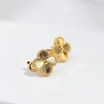 [Glow Jewelry]CLOVER MEDIUM 1 MOTIFS LASER EARRINGS
