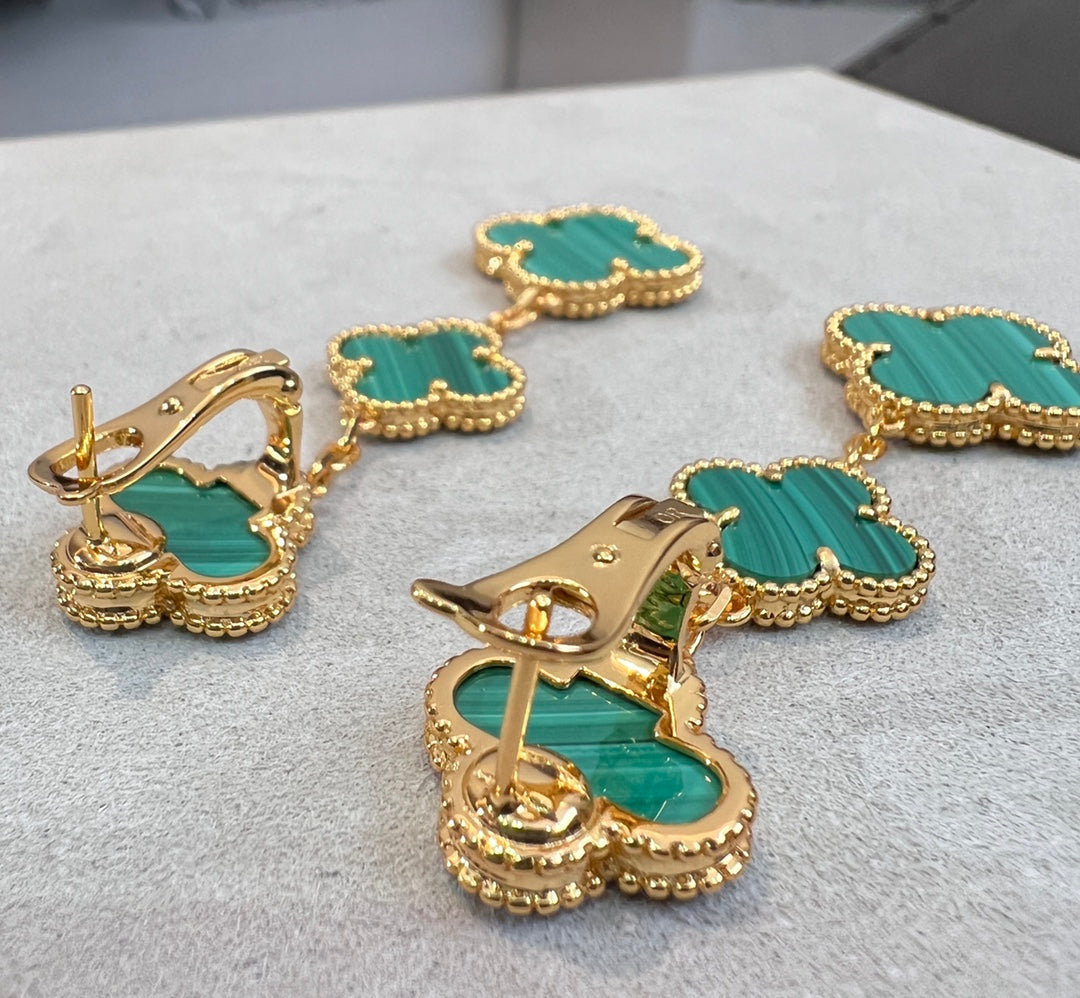 ¡®Glow Jewelry¡¯CLOVER MALACHITE 3 MOTIFS GOLD