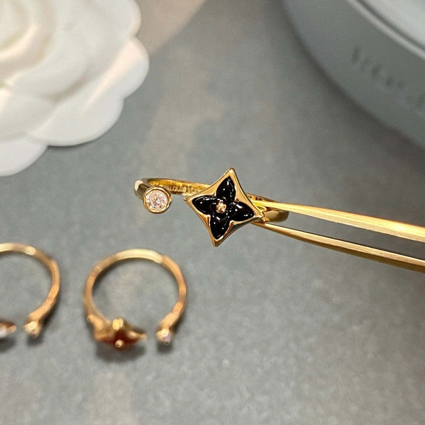 ¡®Glow Jewelry¡¯STAR 1 DIAMOND OPEN RING