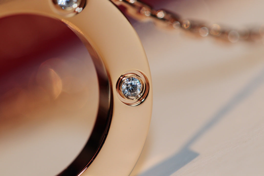 ¡®Glow Jewelry¡¯LOVE NECKLACE 16MM 6 DIAMONDS PINK GOLD