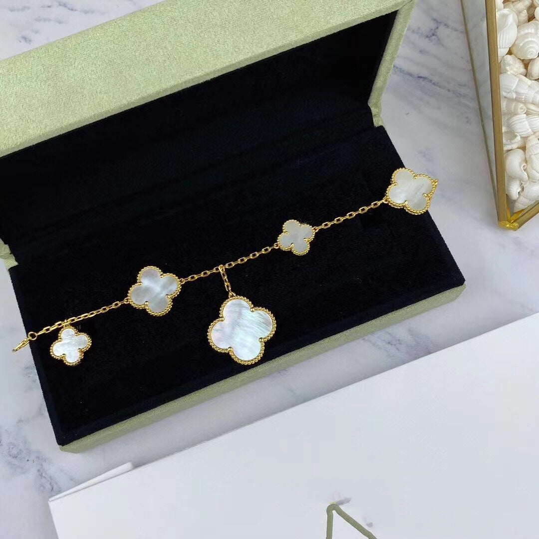 [Glow Jewelry]MAGIC CLOVER MOP GOLD BRACELET 5 MOTIFS