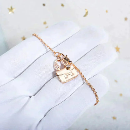 ¡®Glow Jewelry¡¯AMULETTE PEDANT ROSE GOLD NECKLACE