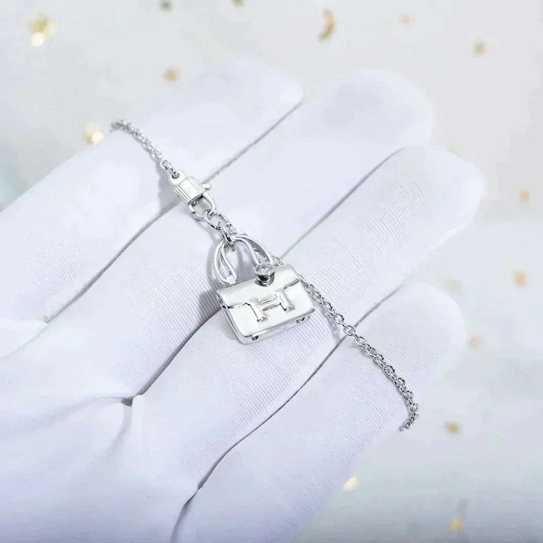 [Glow Jewelry]AMULETTE PEDANT SILVER NECKLACE