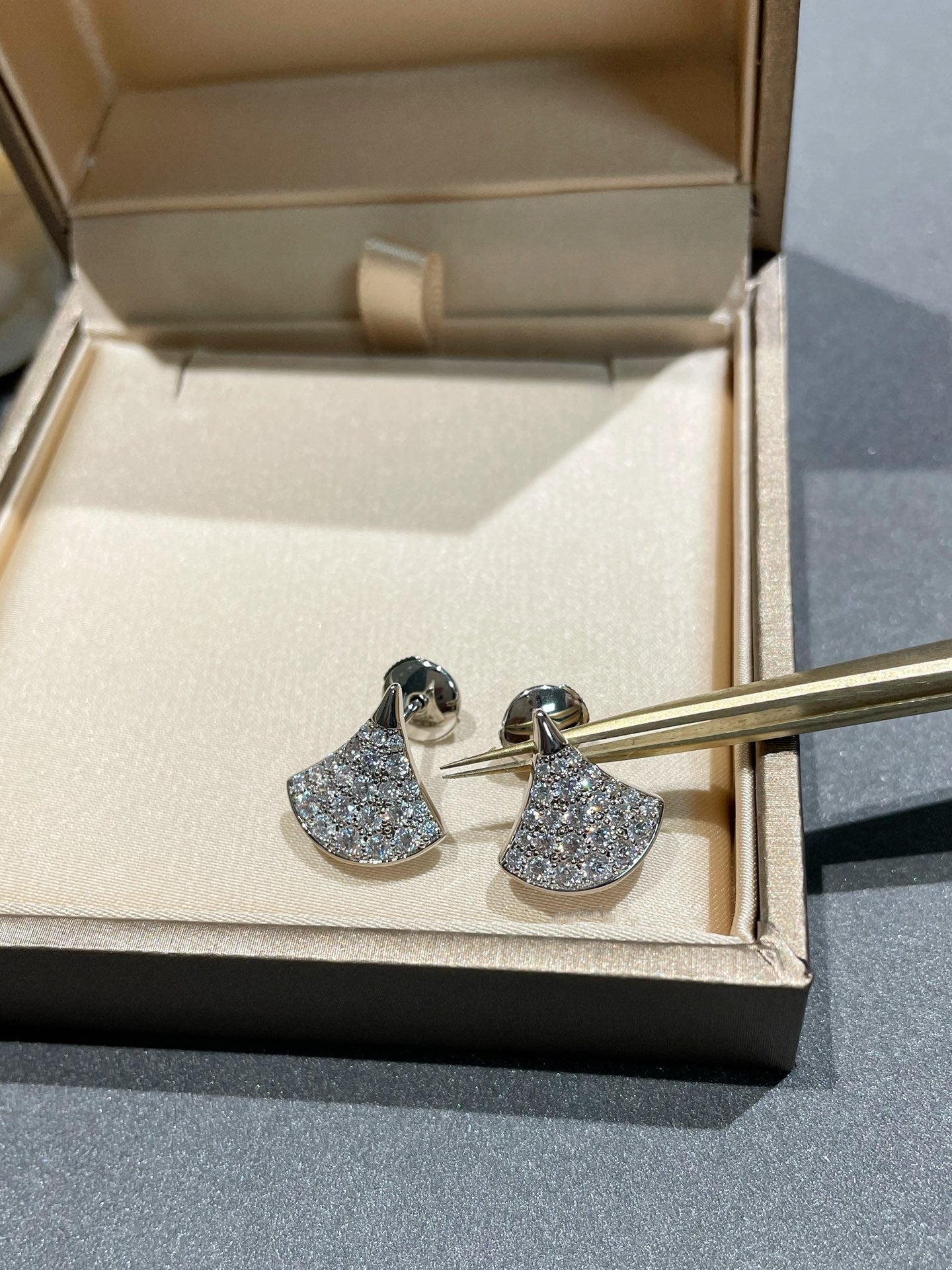 [Glow Jewelry]DREAM STUD EARRINGS DIAMOND
