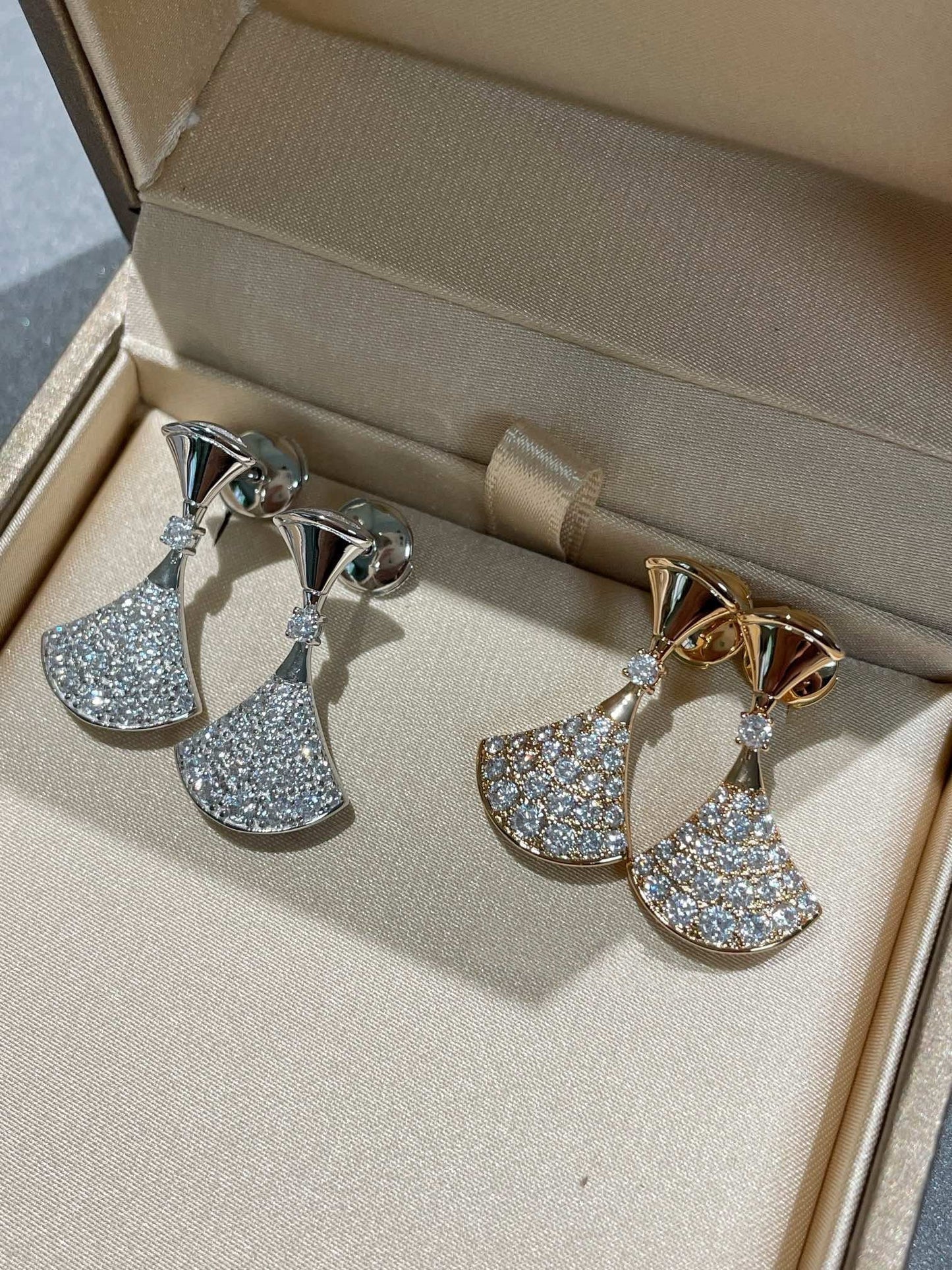 [Glow Jewelry]DREAM EARRINGS DIAMOND