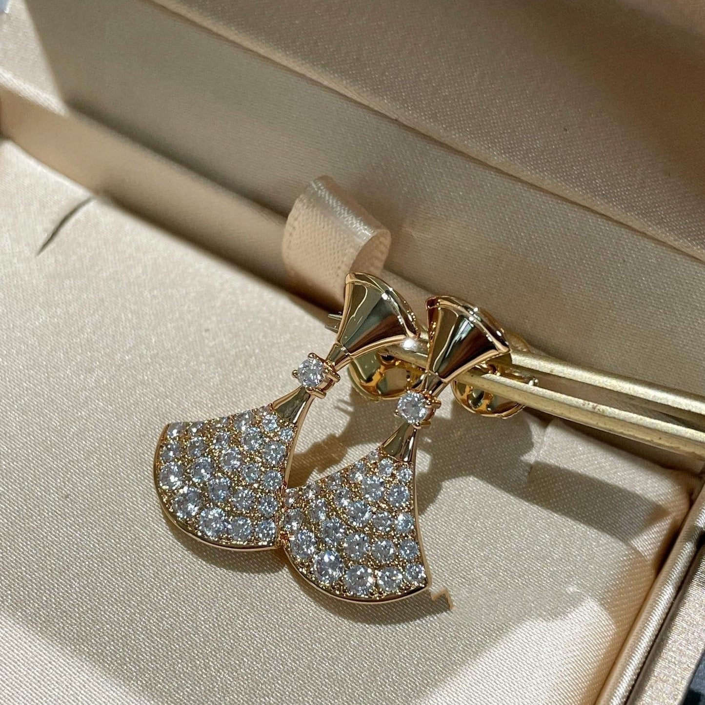 [Glow Jewelry]DREAM EARRINGS DIAMOND