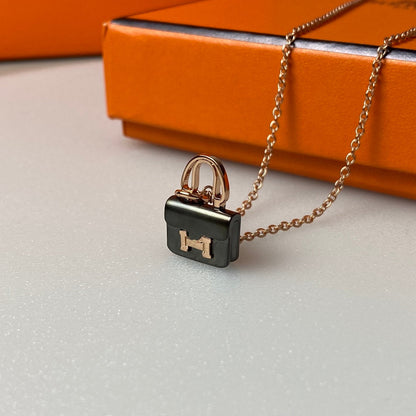 [Glow Jewelry]CONSTANCE BLACK PEDANT PINK GOLD NECKLACE
