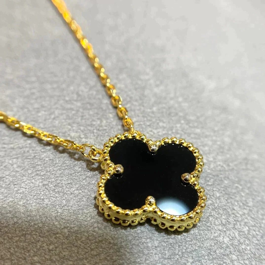 [Glow Jewelry]CLOVER 15MM BLACK ONYX SINGLE FLOWER NECKLACE