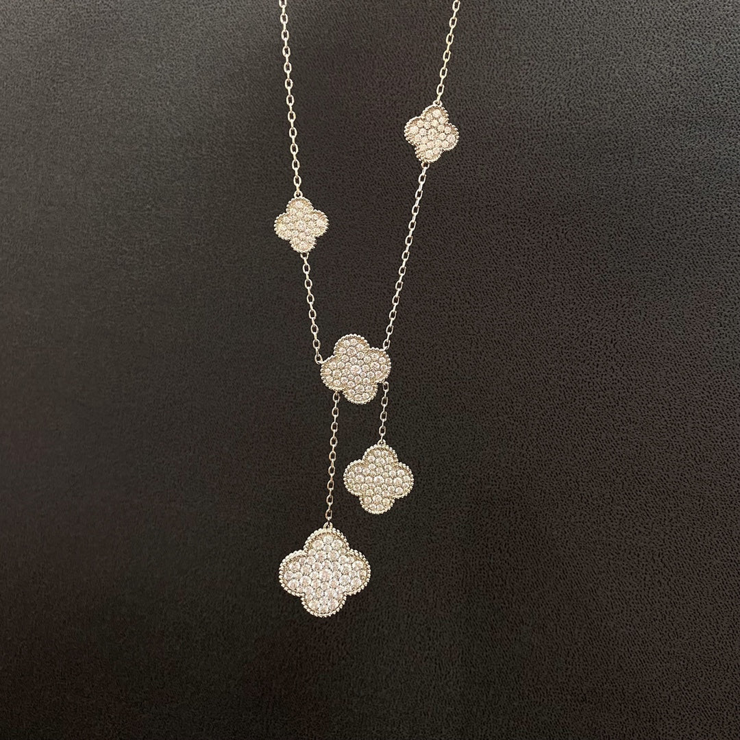 ¡®Glow Jewelry¡¯CLOVER 5 MOTIFS SILVER DIAMONDS NECKLACE