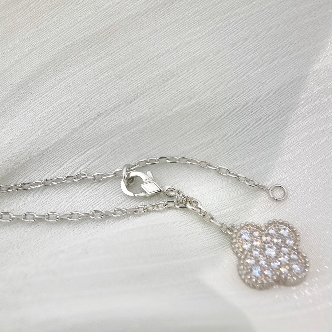[Glow Jewelry]CLOVER 5 MOTIFS SILVER DIAMONDS NECKLACE