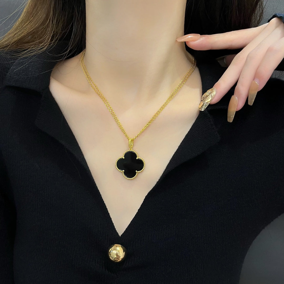 [Glow Jewelry]CLOVER 25MM NECKLACE GOLD ONYX