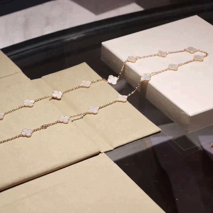 ¡®Glow Jewelry¡¯CLOVER 20 MOTIFS WHITE MOP NECKLACE