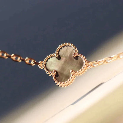 ¡®Glow Jewelry¡¯CLOVER 20 MOTIFS DARK MOP DIAMOND  NECKLACE