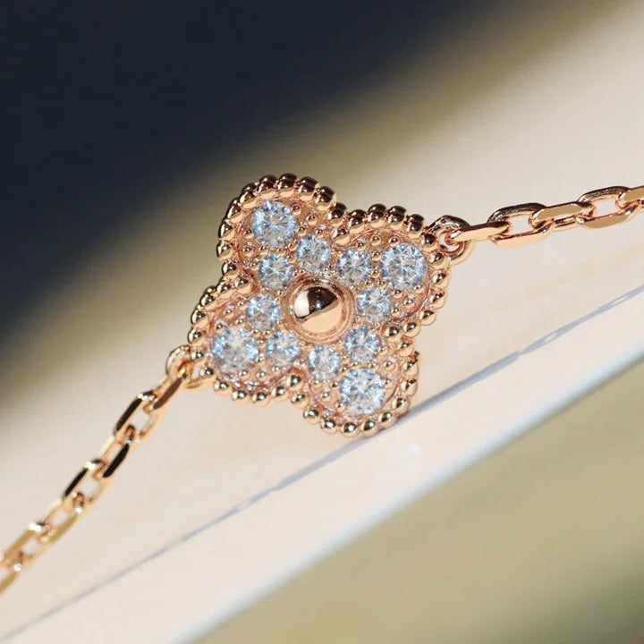 [Glow Jewelry]CLOVER 20 MOTIFS LASER DIAMOND NECKLACE