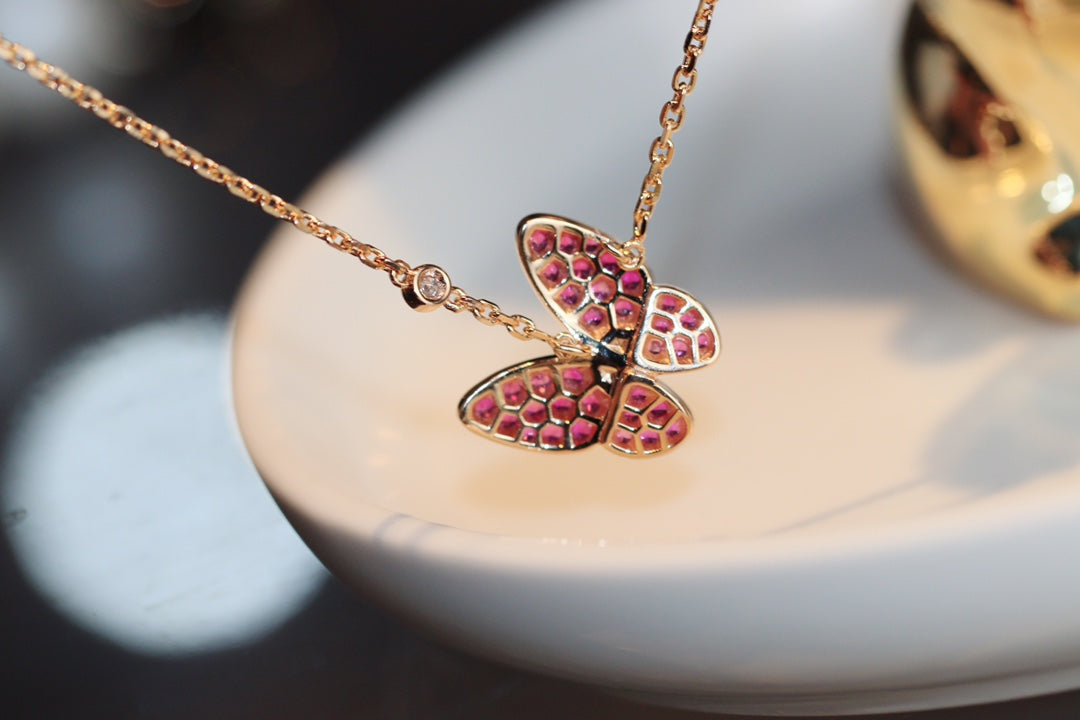 [Glow Jewelry]BUTTERFLY RED DIAMOND ROSE GOLD NECKLACE