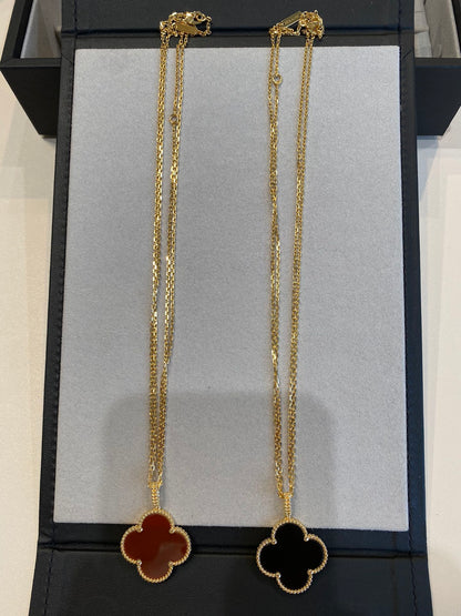 [Glow Jewelry]CLOVER 25MM NECKLACE GOLD CARNELIAN