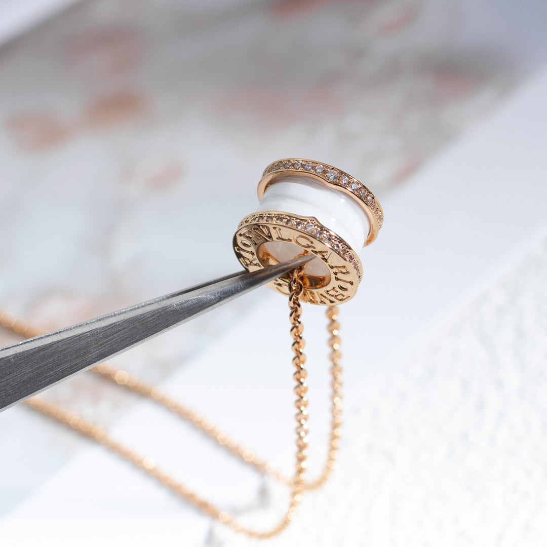 [Glow Jewelry]ZERO 1 WHITE CERAMIC PINK GOLD DIAMOND NECKLACE