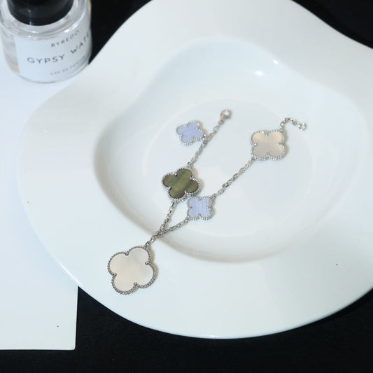 [Glow Jewelry]CLOVER BRACELET 5 MOTIFS MOP CHALCEDONY SILVER