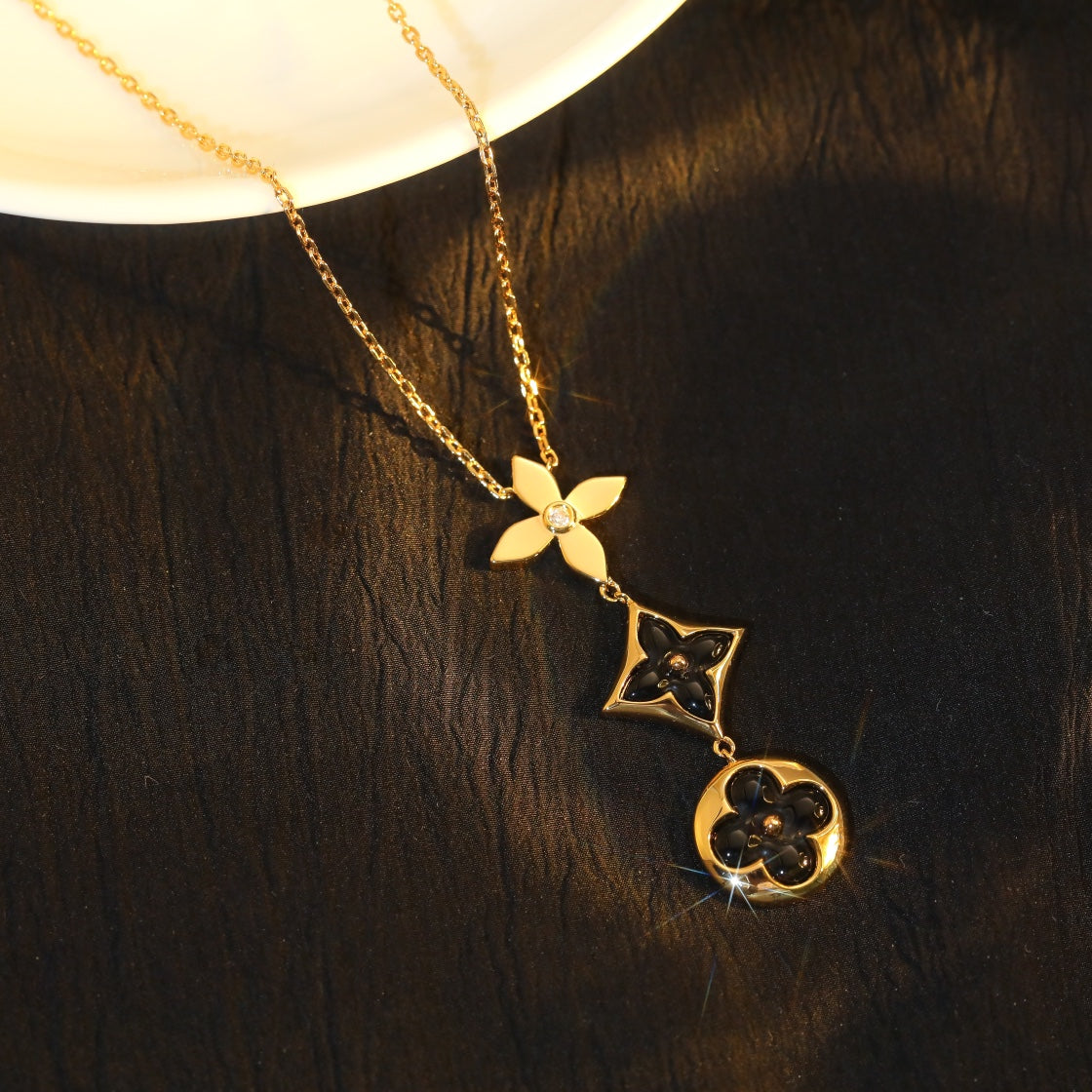 [Glow Jewelry]STAR AND SUN ONYX PINK GOLD NECKLACE