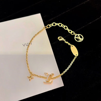 [Glow Jewelry]LOGO STAR MOTIF GOLD BRACELET