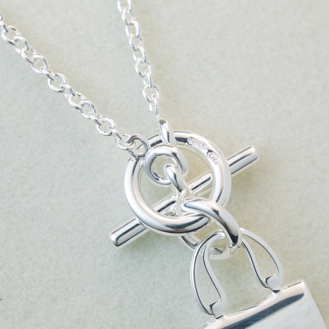 ¡®Glow Jewelry¡¯POP H PEDANT SILVER NECKLACE