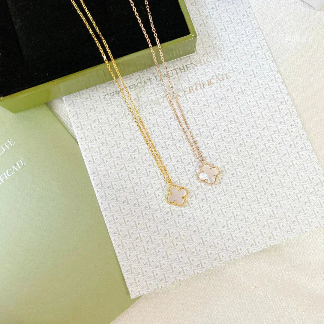 Glow Jewelry「クローバー ミニ」9.5mm 白蝶貝 ネックレス