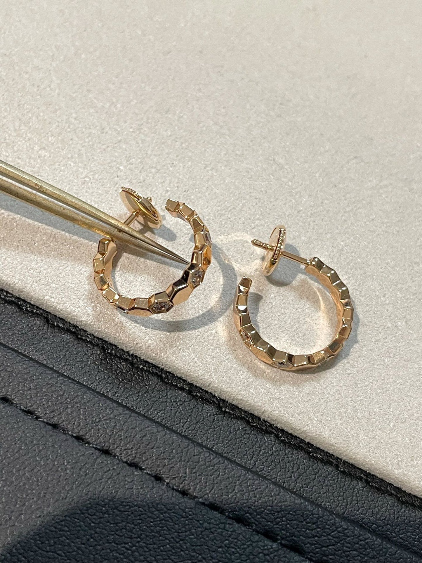 ¡®Glow Jewelry¡¯BEE LOVE Earrings GOLD DIAMOND