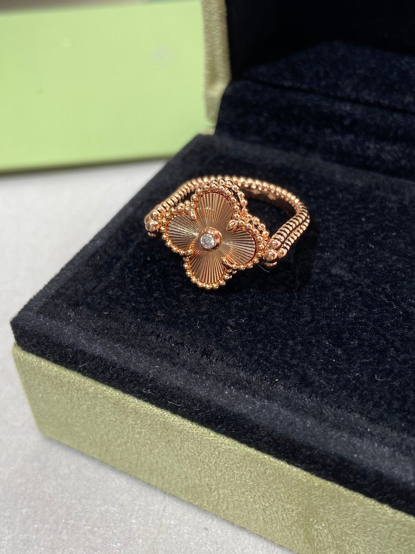 [Glow Jewelry]CLOVER RIVERSIBLE ROSE GOLD RING