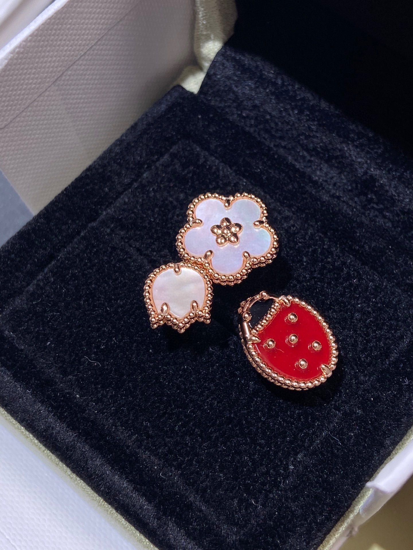 [Glow Jewelry]LUCKY 3 MOTIF ROSE GOLD RING