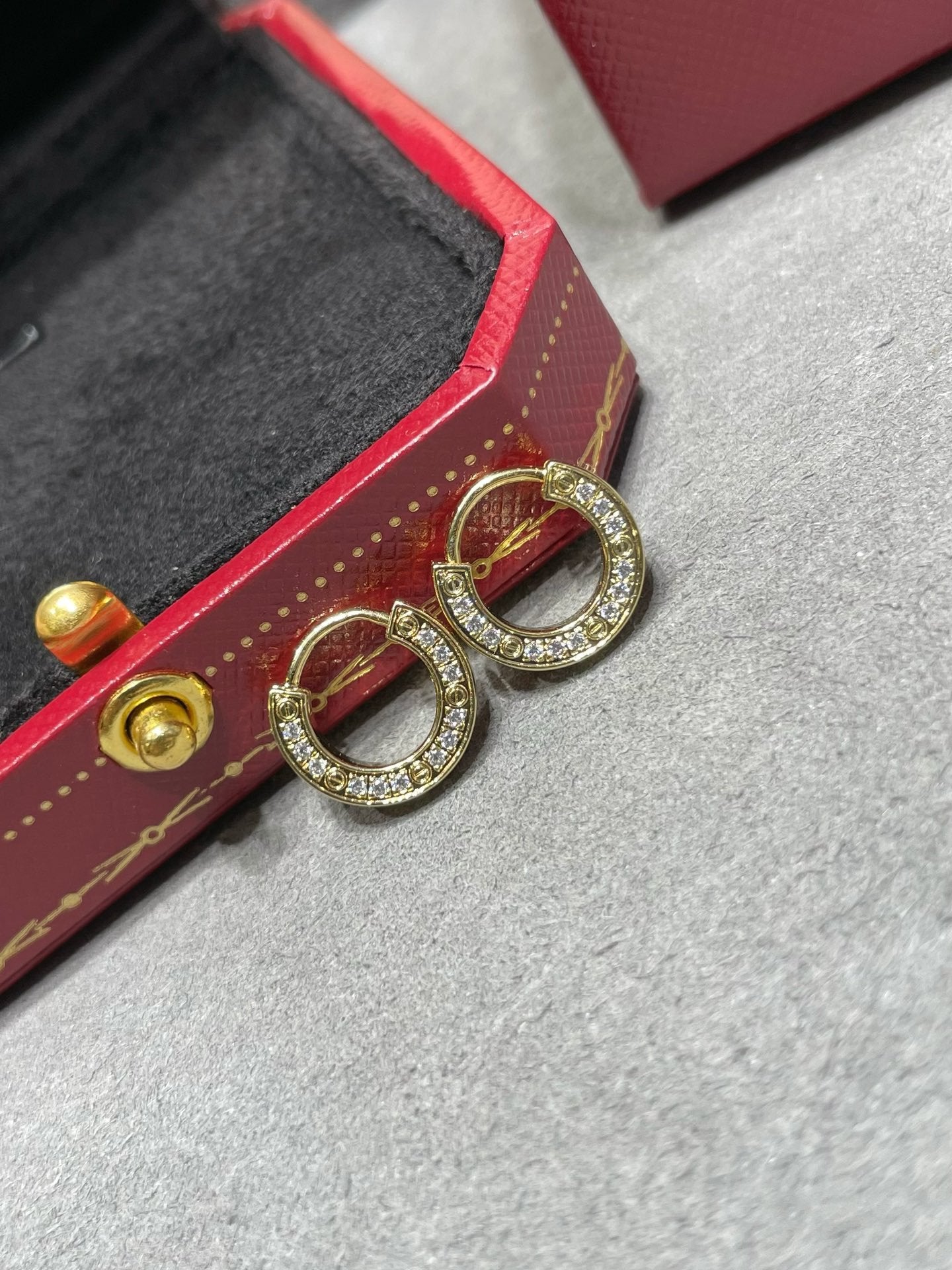 ¡®Glow Jewelry¡¯LOVE DIAMOND EARRINGS
