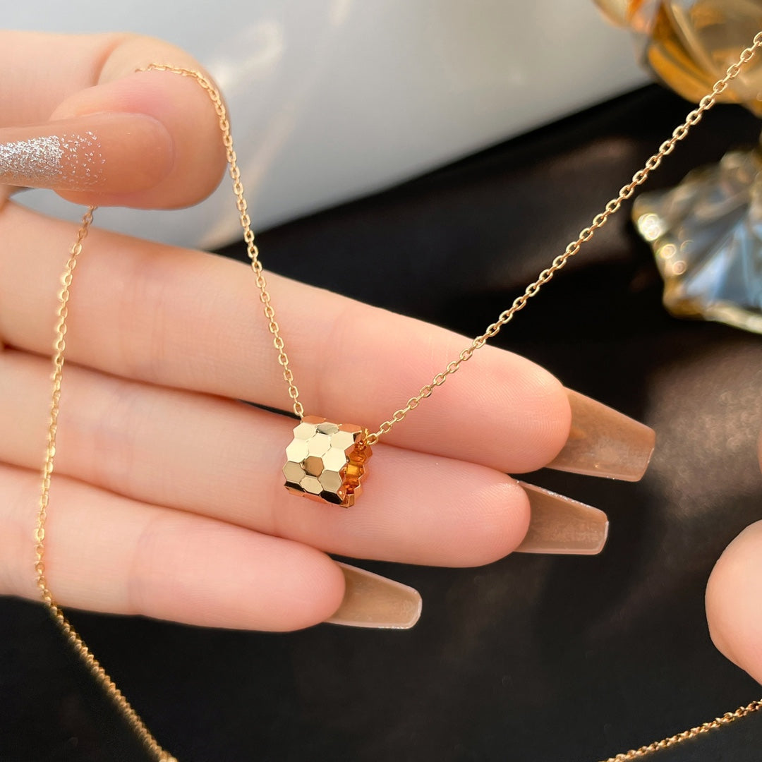 [Glow Jewelry]BEE MINI NECKLACE