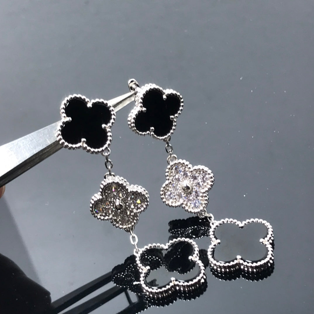 [Glow Jewelry]CLOVER 3 MOTIF DIAMOND ONYX SILVER EARRINGS