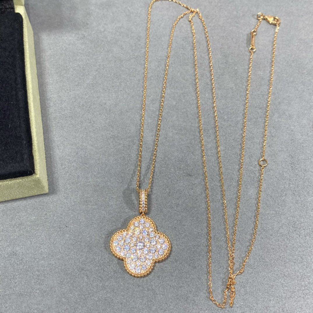 ¡®Glow Jewelry¡¯CLOVER 25MM LARGE PEDANT DIAMOND PAVED LONG NECKLACE