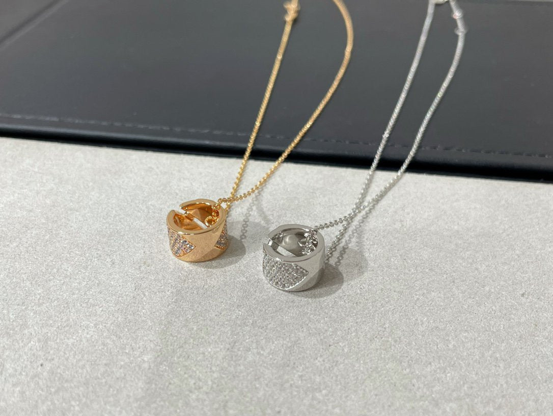 ¡®Glow Jewelry¡¯LIENS EVIDENCE DIAMOND PAVED NECKLACE