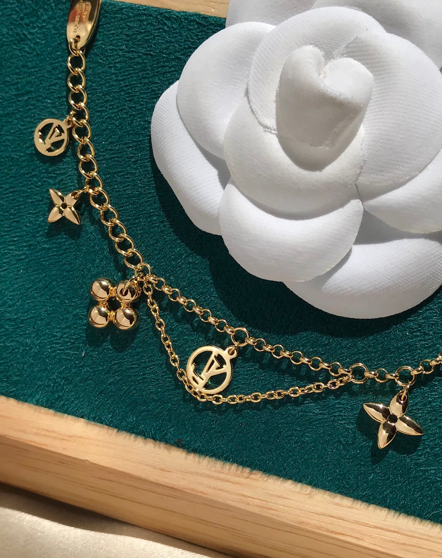 [Glow Jewelry]BLOOMING PINK GOLD MOP BRACELET