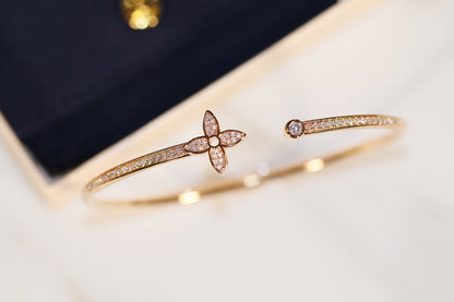 ¡®Glow Jewelry¡¯IDYLLE GOLD OPEN BRACELET DIAMOND PAVED
