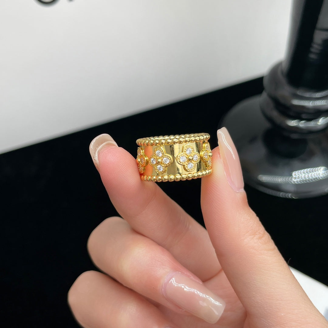 ¡®Glow Jewelry¡¯PERLEE DIAMOND LARGE RING