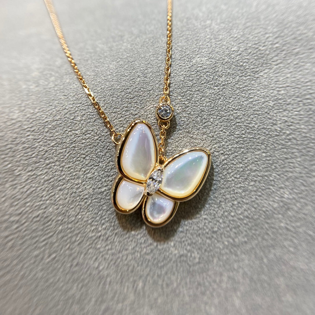 [Glow Jewelry]BUTTERFLY MOP DIAMOND NECKLACE