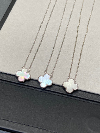 [Glow Jewelry]CLOVER MEDIUM SILVER WHITE MOP NECKLACE