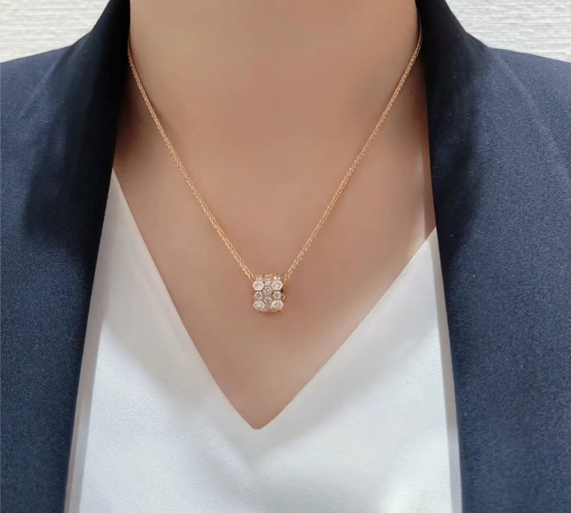 ¡®Glow Jewelry¡¯BEE LOVE DIAMOND PAVED 3 ROW NECKLACE