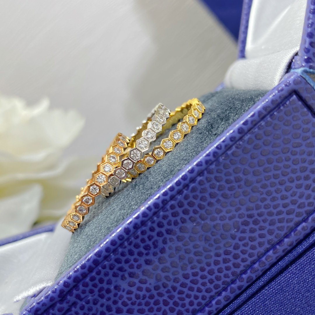 ¡®Glow Jewelry¡¯BEE LOVE DIAMOND PAVED SMALL RING