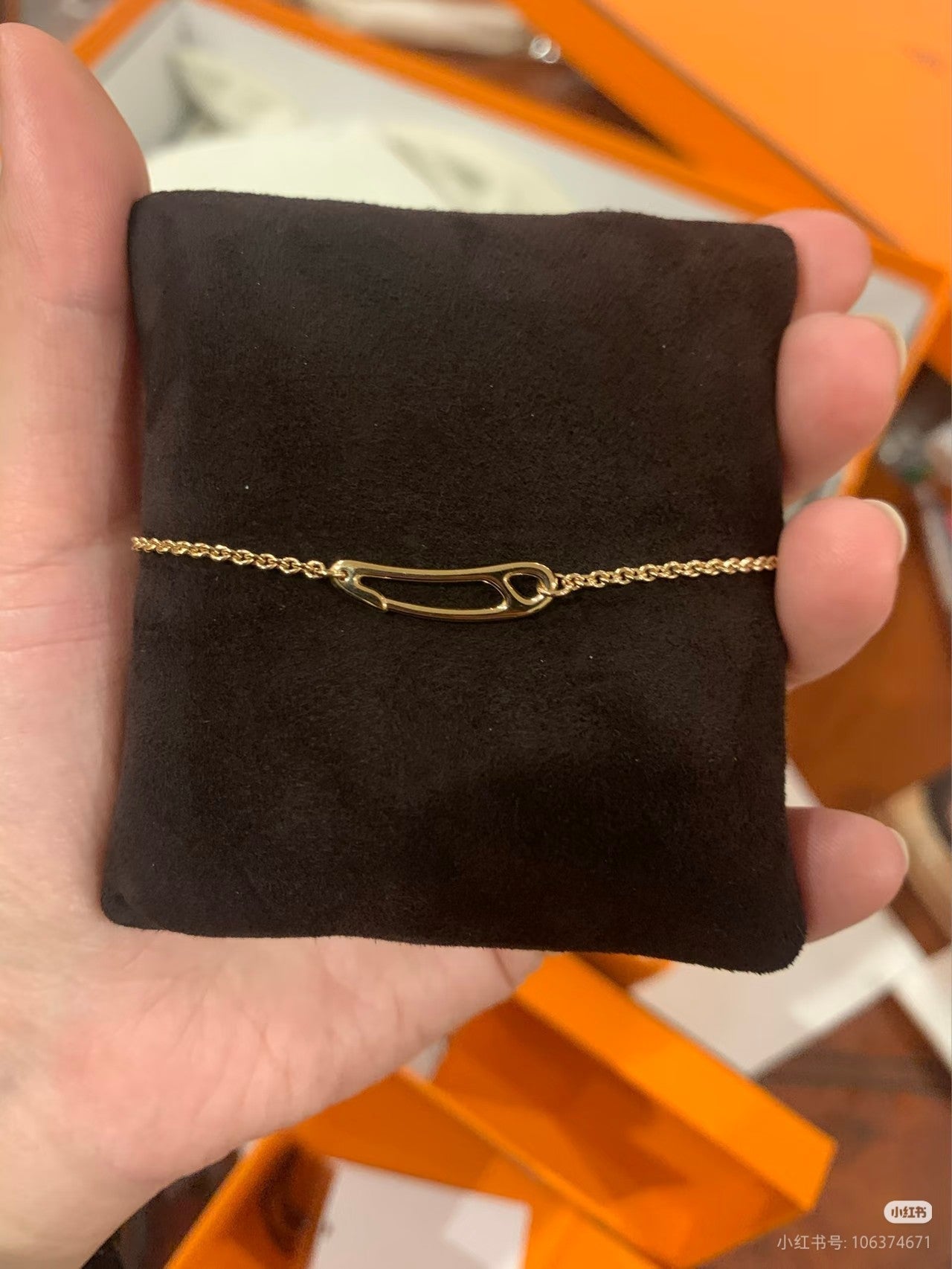 [Glow Jewelry]Brooch Necklace