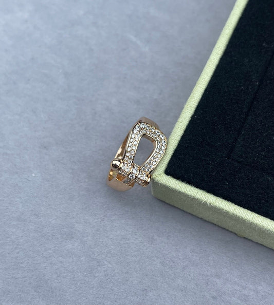 [Glow Jewelry]Wide Hoof-Shaped Diamond-Studded Ring