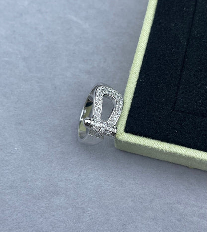 [Glow Jewelry]Wide Hoof-Shaped Diamond-Studded Ring